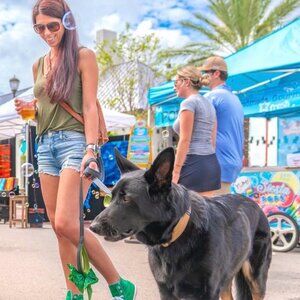 Meet your Posher, Laura! DaisyRose & Co.